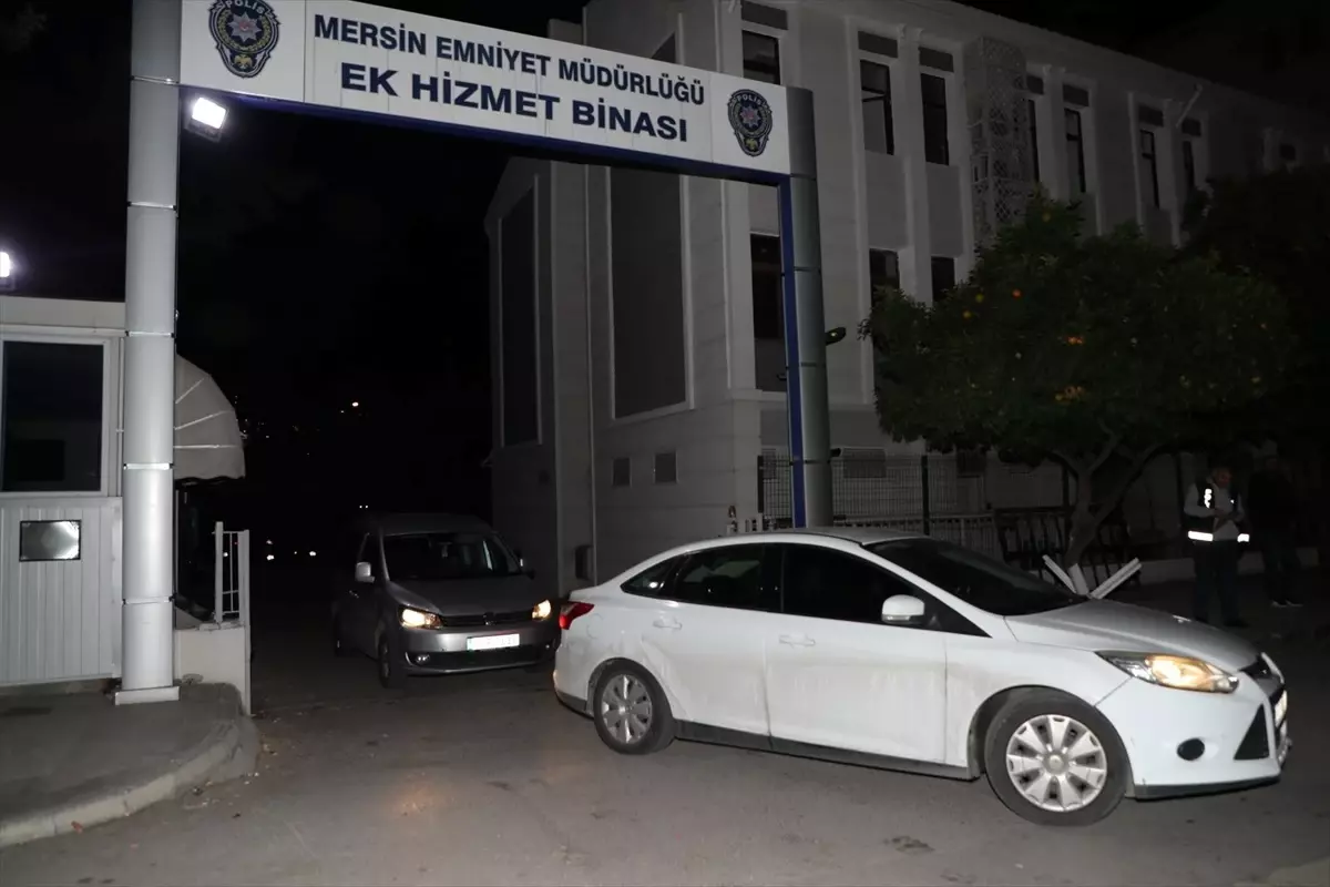 Mersin’de Operasyon: 49 Hükümlü ve 19 Şüpheli Yakalandı